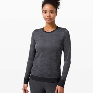 Lululemon Swiftly Breathe Long Sleeve size 4 NWT